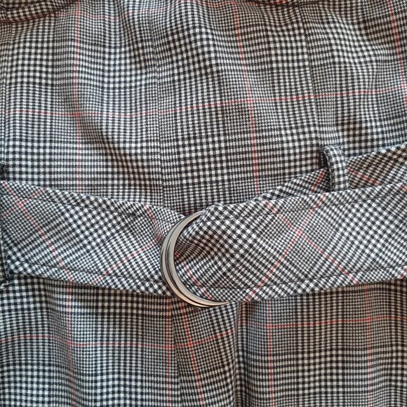 GUESS "Alexa" Grey Plaid Belted Bustier Puff Sleeve Jumpsuit - Size 0 - Picture 10 of 12